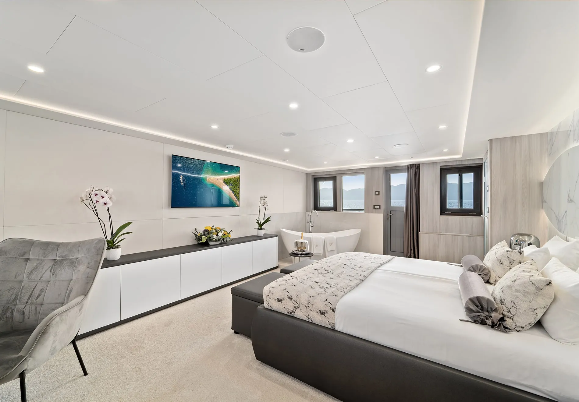 DS Yachts (Accommodation)