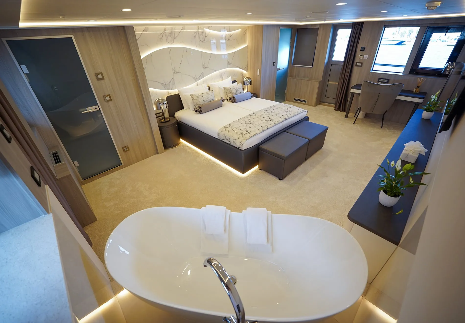 Explore the high-end features of DS Yachts