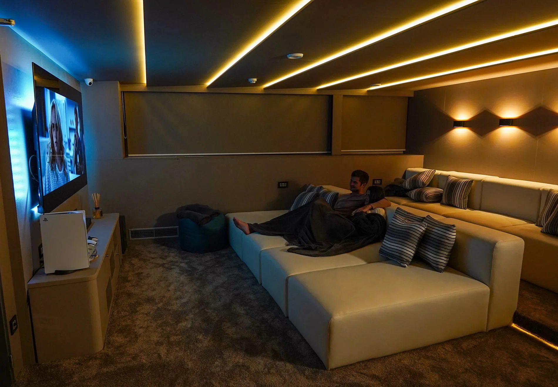 Gaming and cinema room