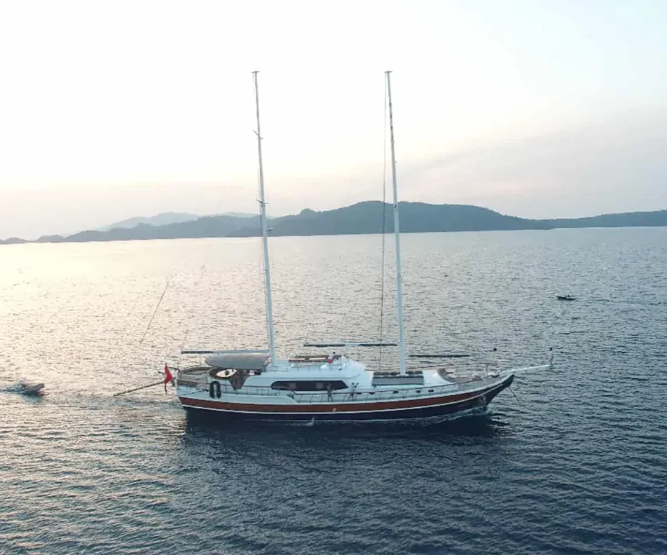 SADIYE HANIM Cruising