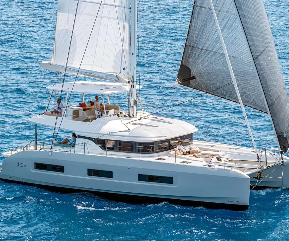 AZUL Sailing