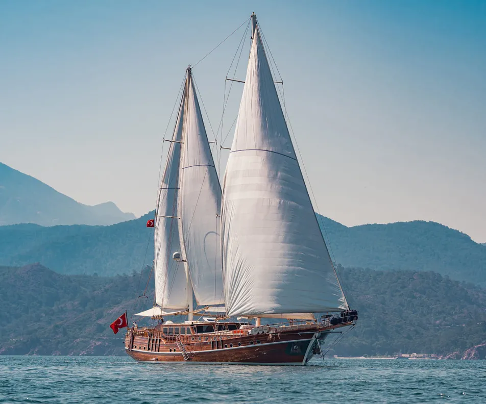 LYCIAN QUEEN Sailing