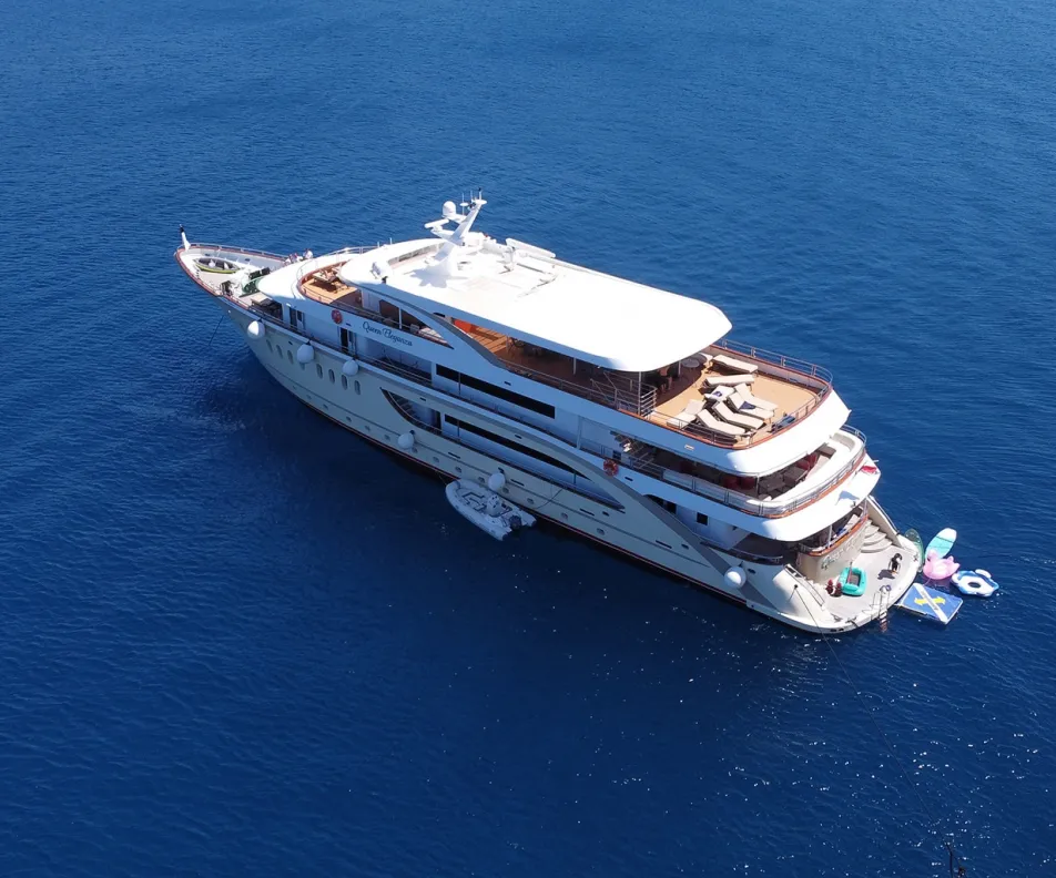 QUEEN ELEGANZA Aerial view