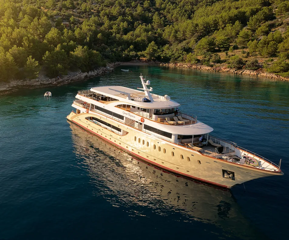 Shorter and Flexible Charters with Yacht Queen Eleganza