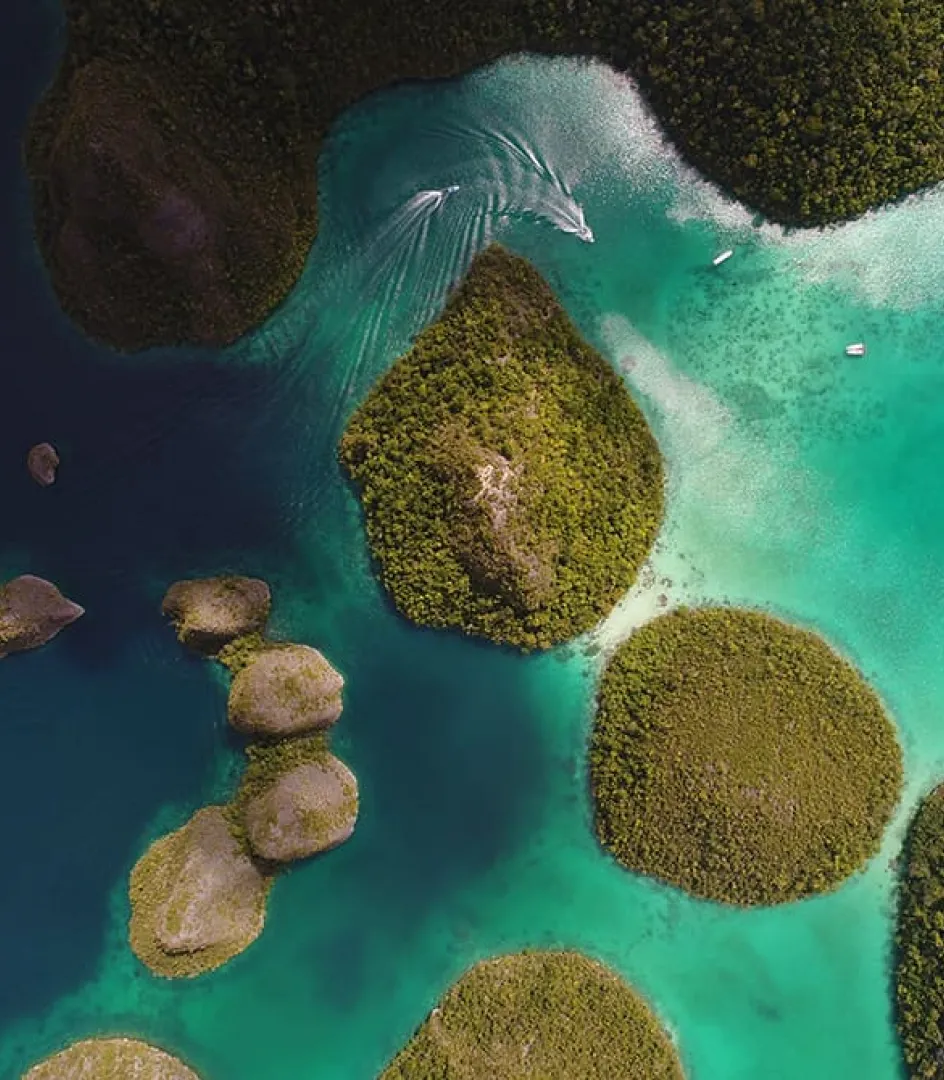 Aerial-shot-of-the-Wayag-Islands-Raja-Ampat-West-Papua-Indonesia