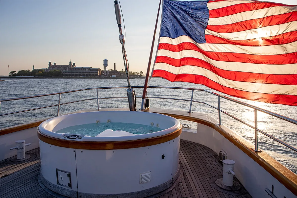 ARABELLA Aft deck