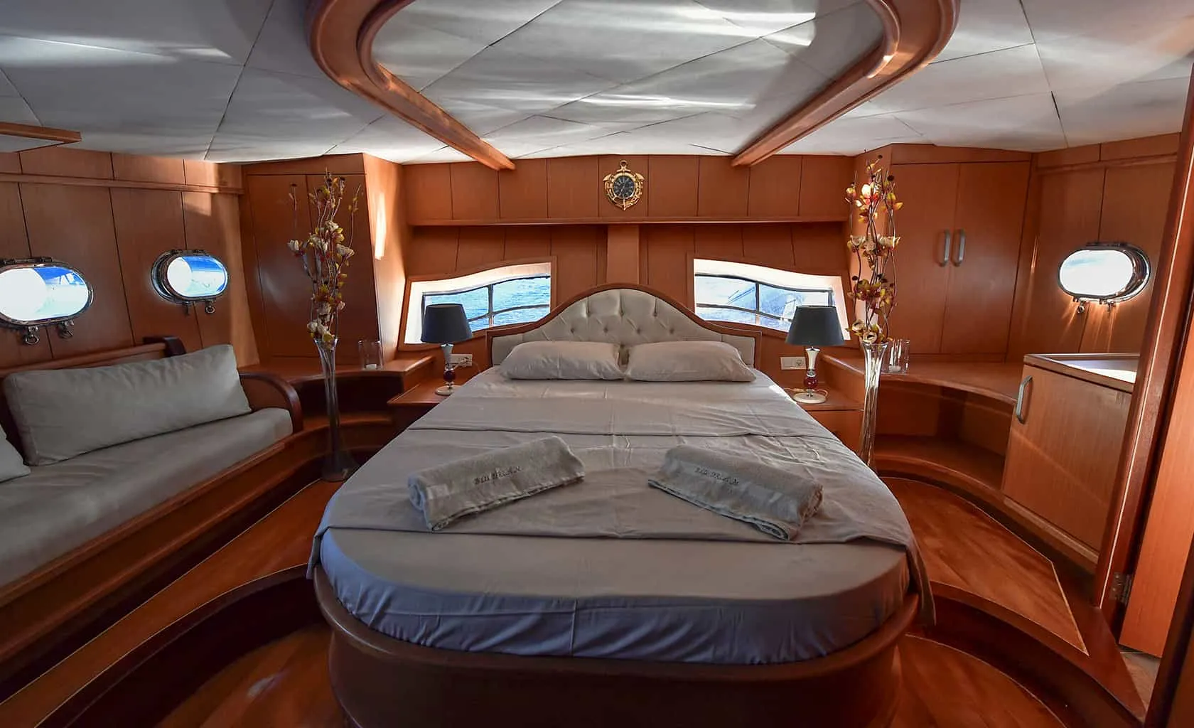 BLU DREAM Master cabin