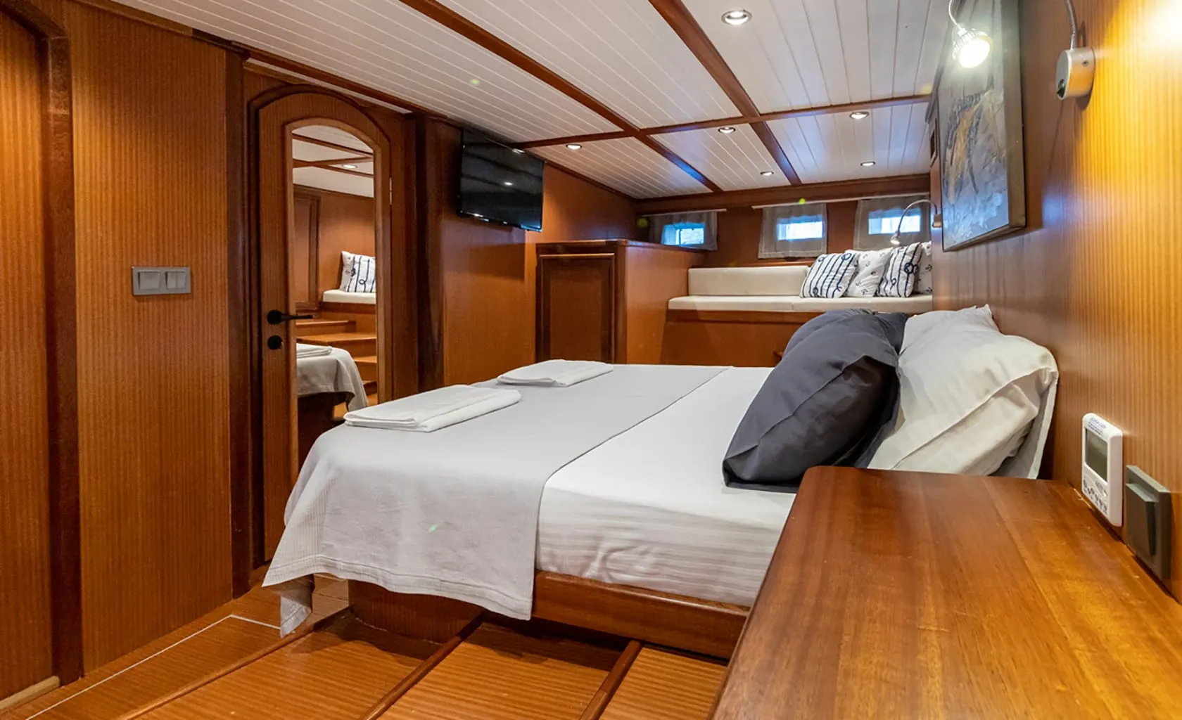 BODRUM QUEEN Master cabin