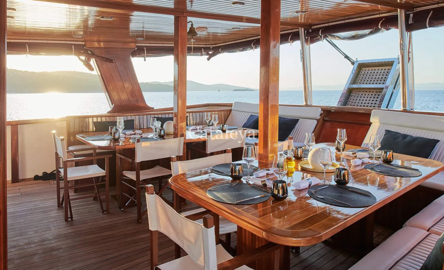 CATALEYA Dining area on Aft deck