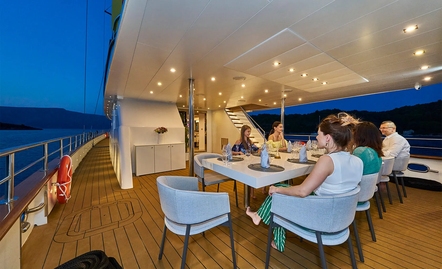 DALMATINO Aft deck