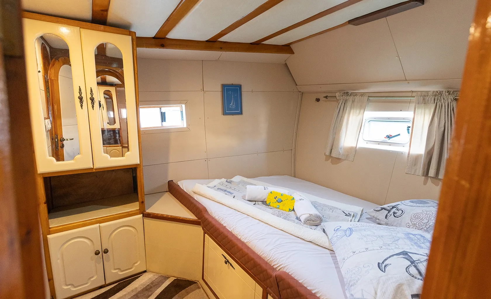 GARDELIN Double cabin