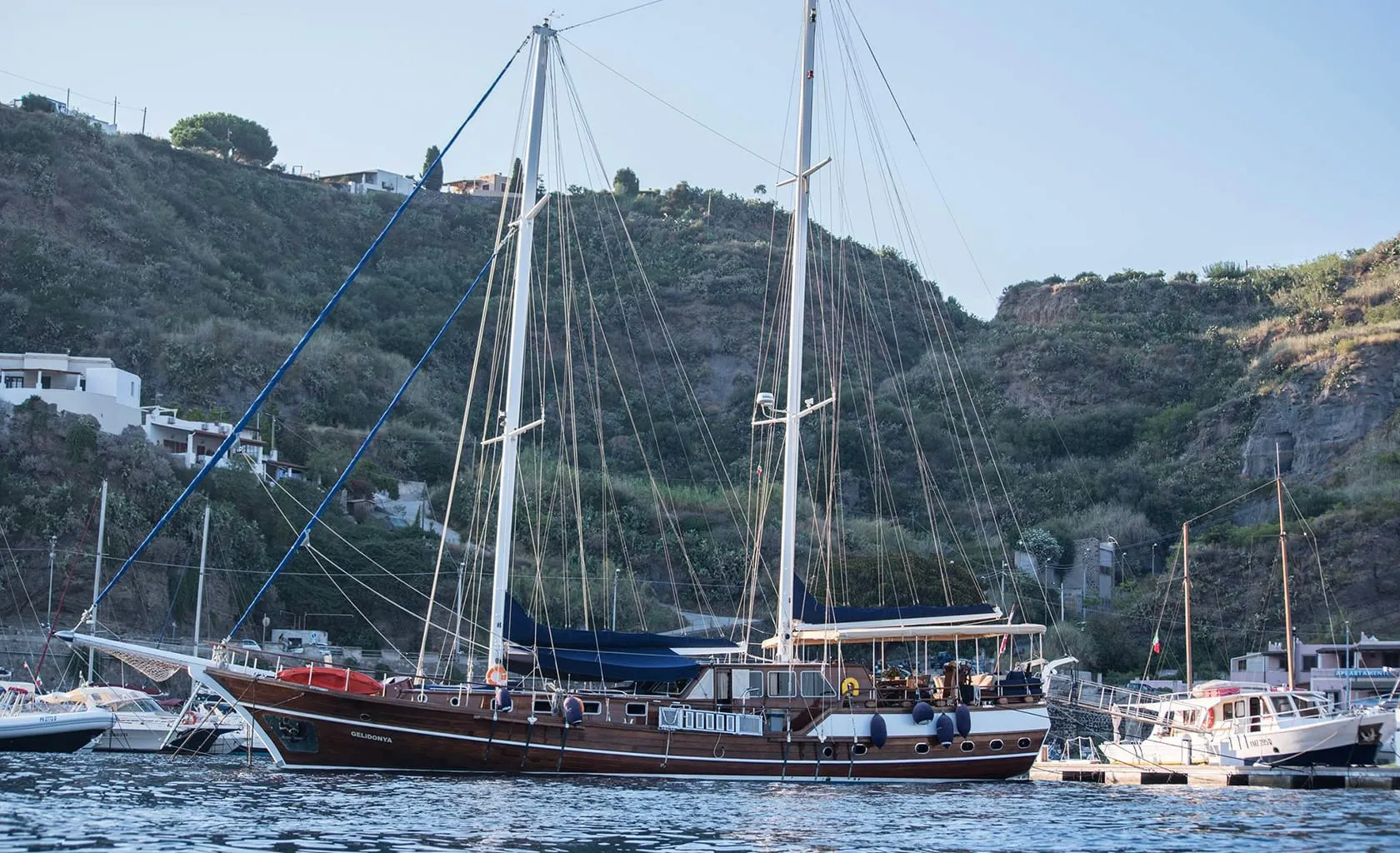 GELIDONYA II Cruising