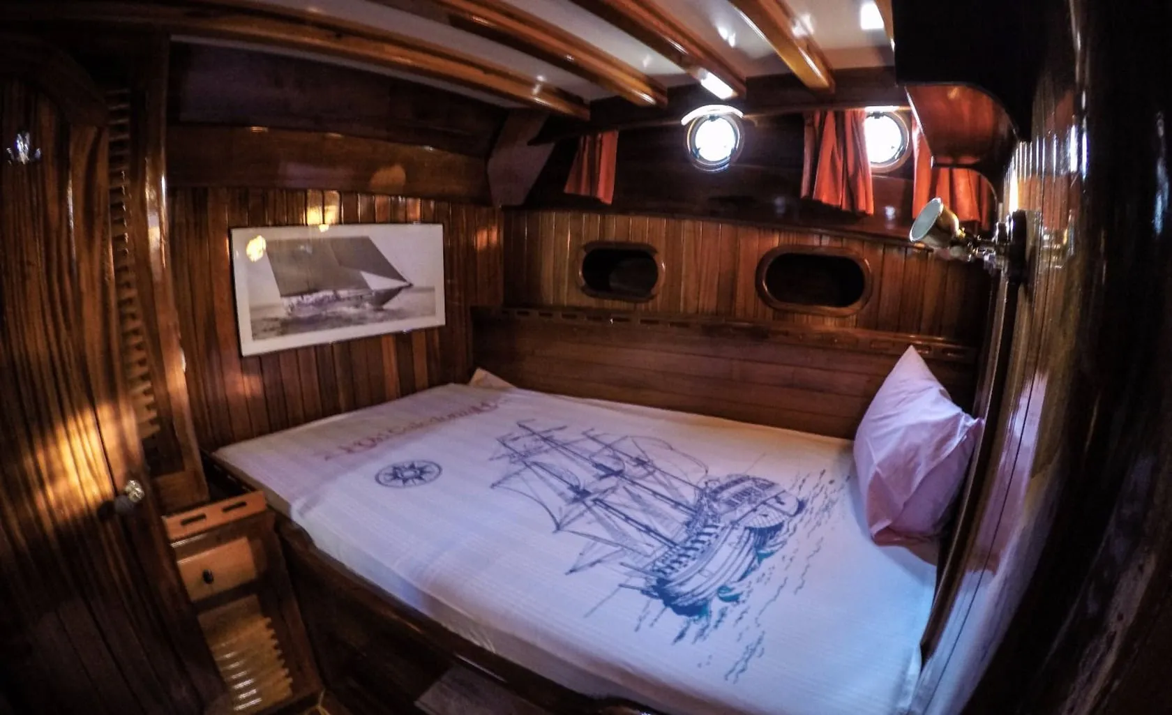 GELIDONYA II Double cabin