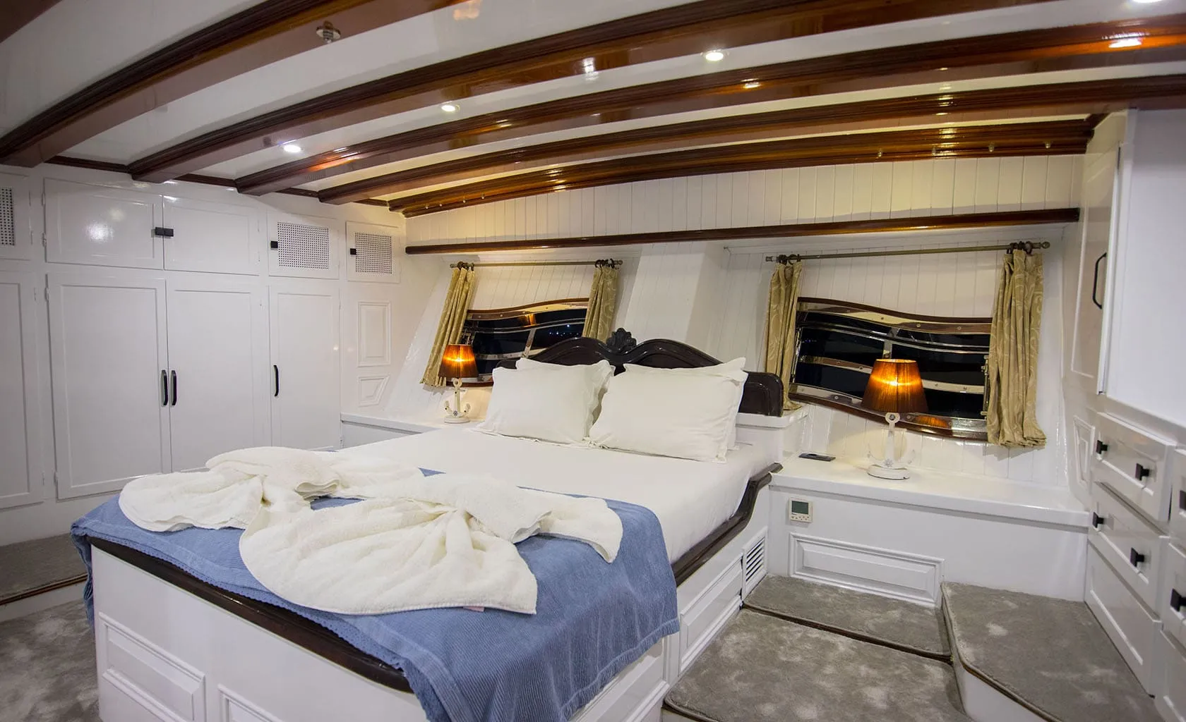 GRANDE MARE Master cabin