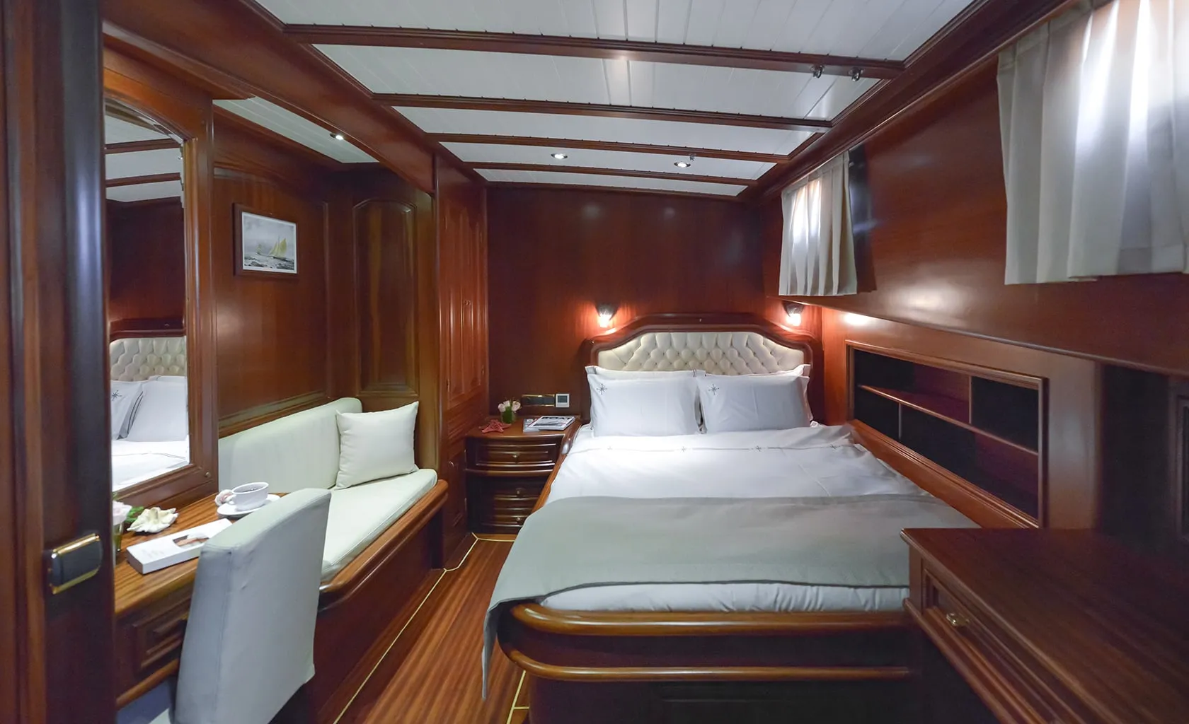 LADY CHRISTA Double cabin