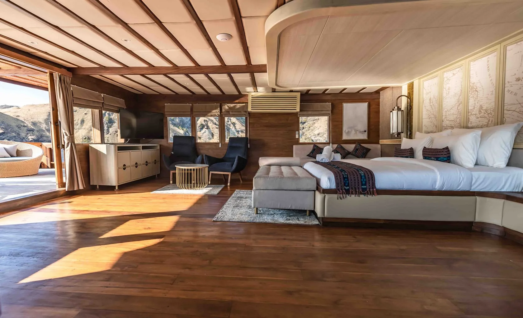 MAJ OCEANIC Master suite