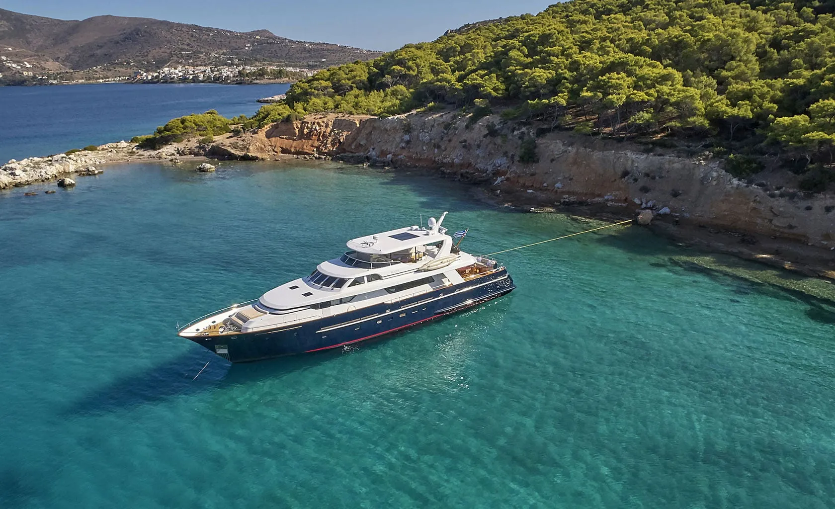 MIA ZOI Anchored