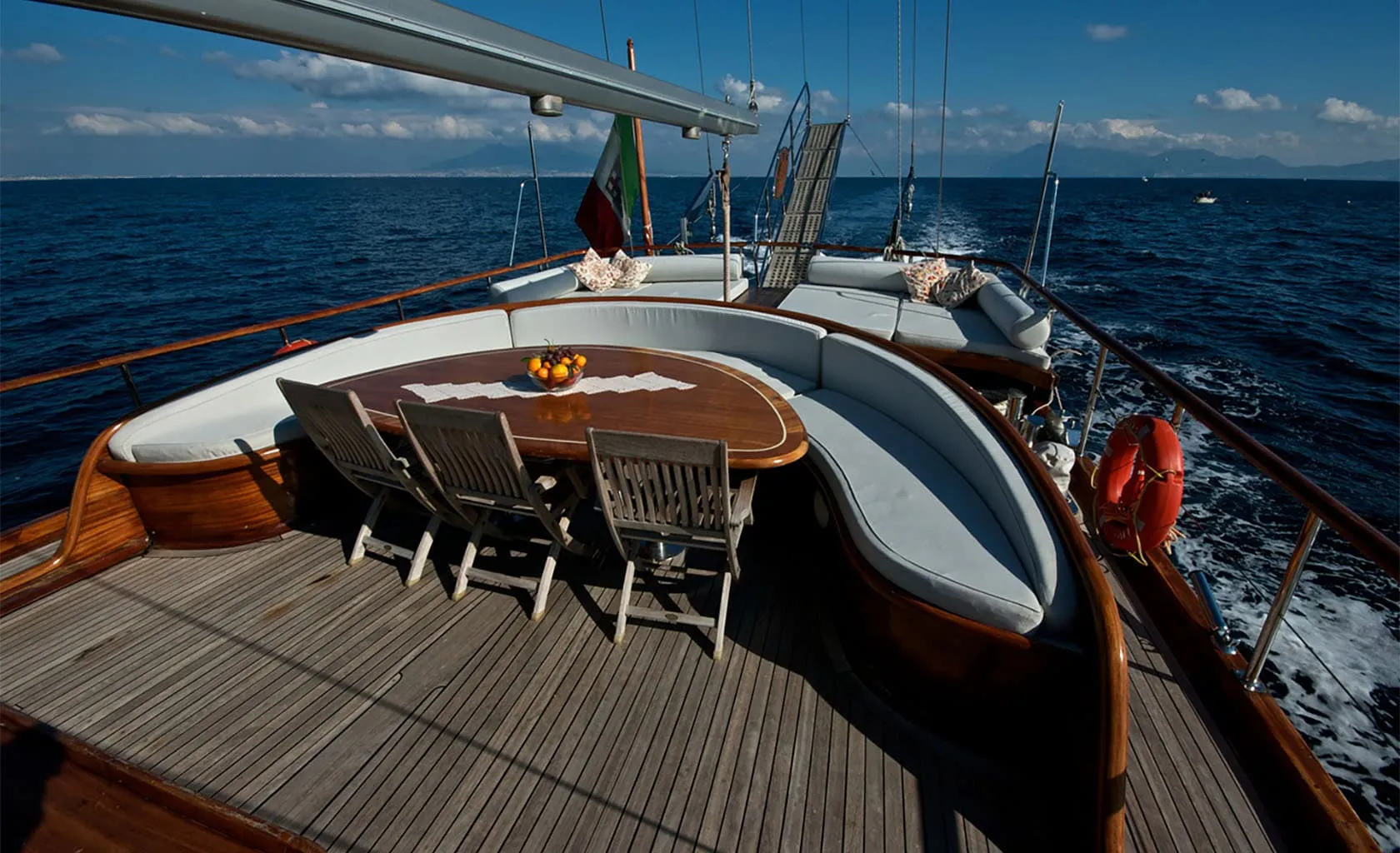 SILVER STAR II Aft deck