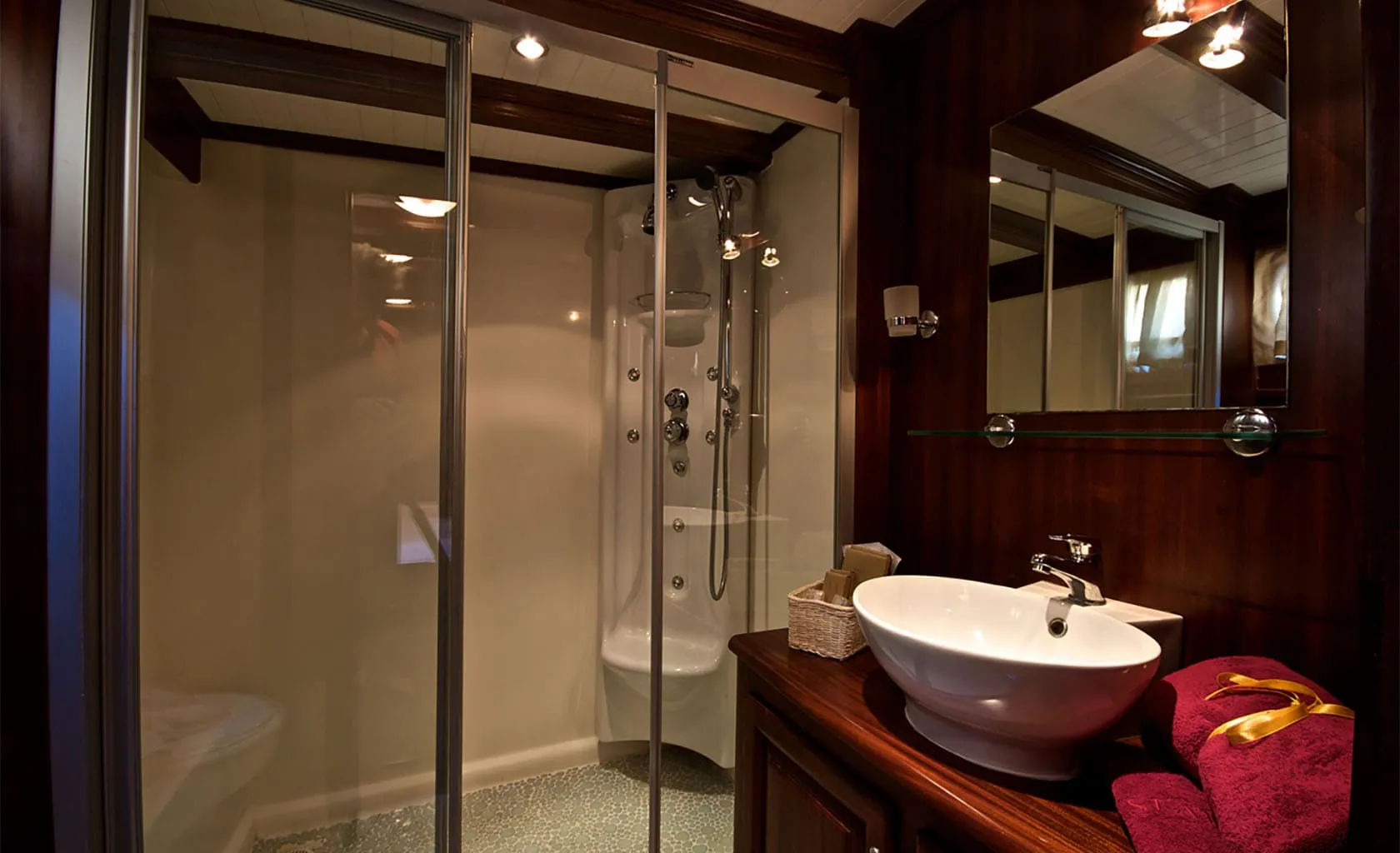 SILVER STAR II Bathroom