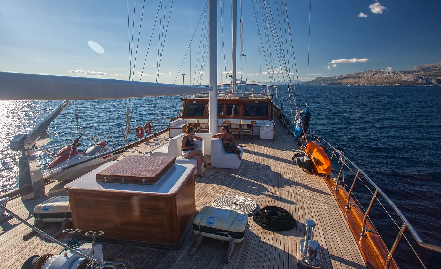 STELLA MARIS Bow deck