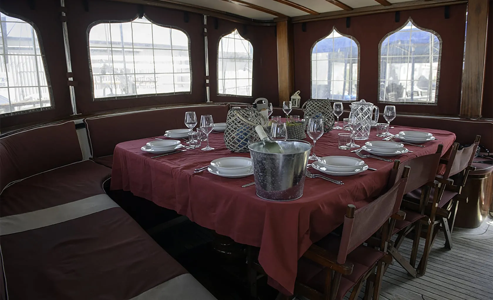 TERSANE IV Dining area on Aft deck