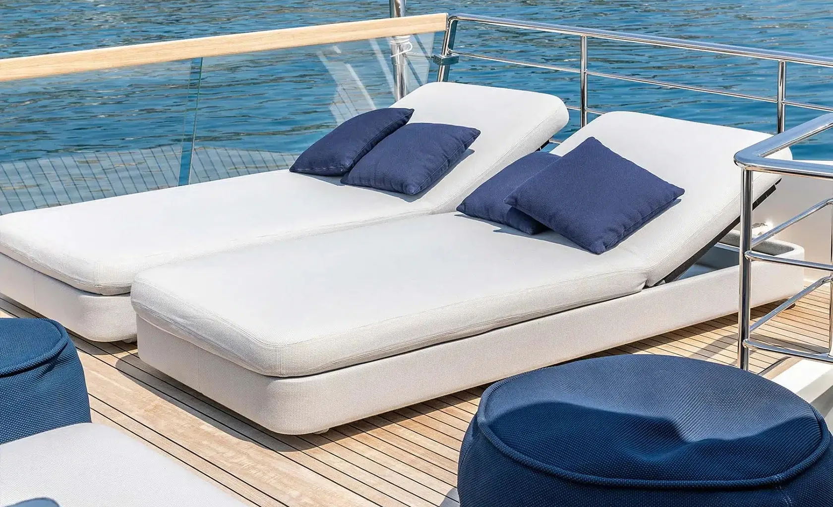 AMAN Sun loungers