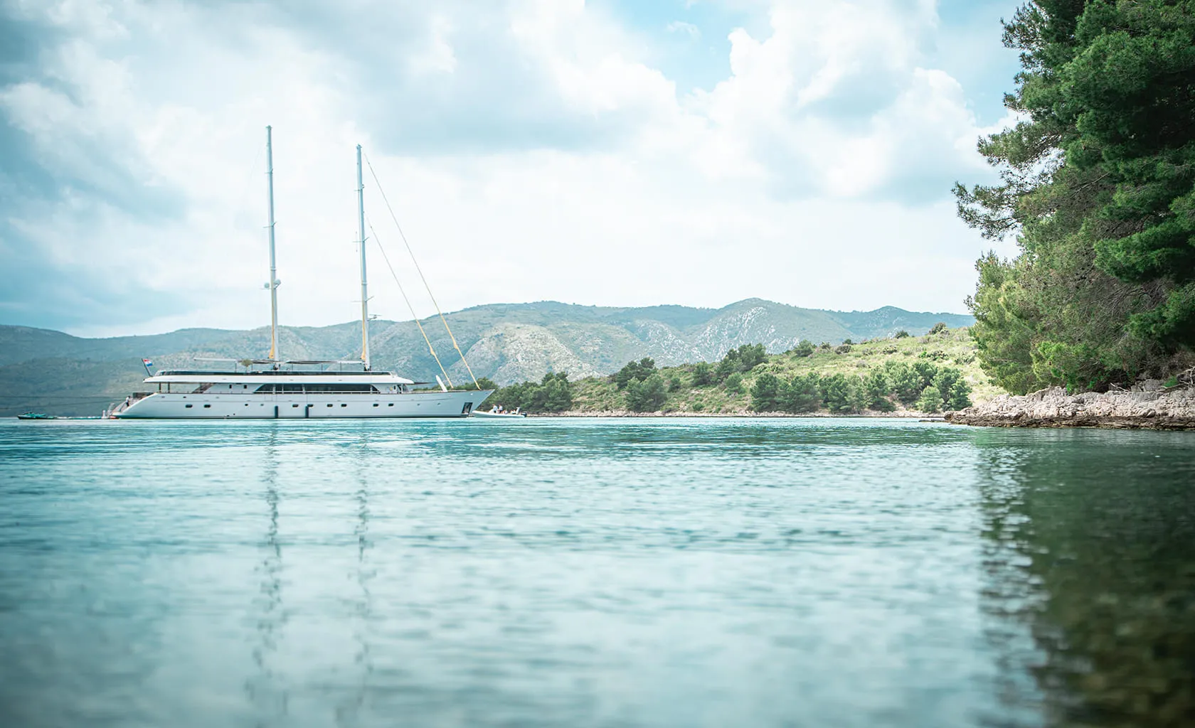 ANIMA MARIS Anchored
