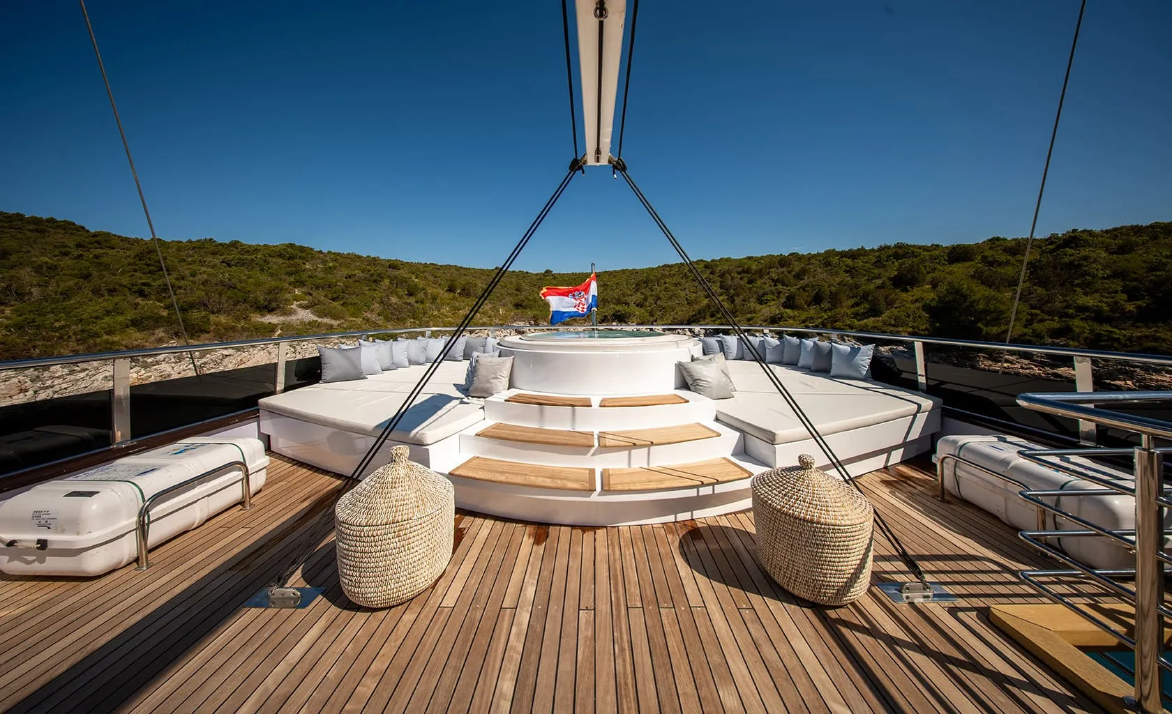ANIMA MARIS Jacuzzi