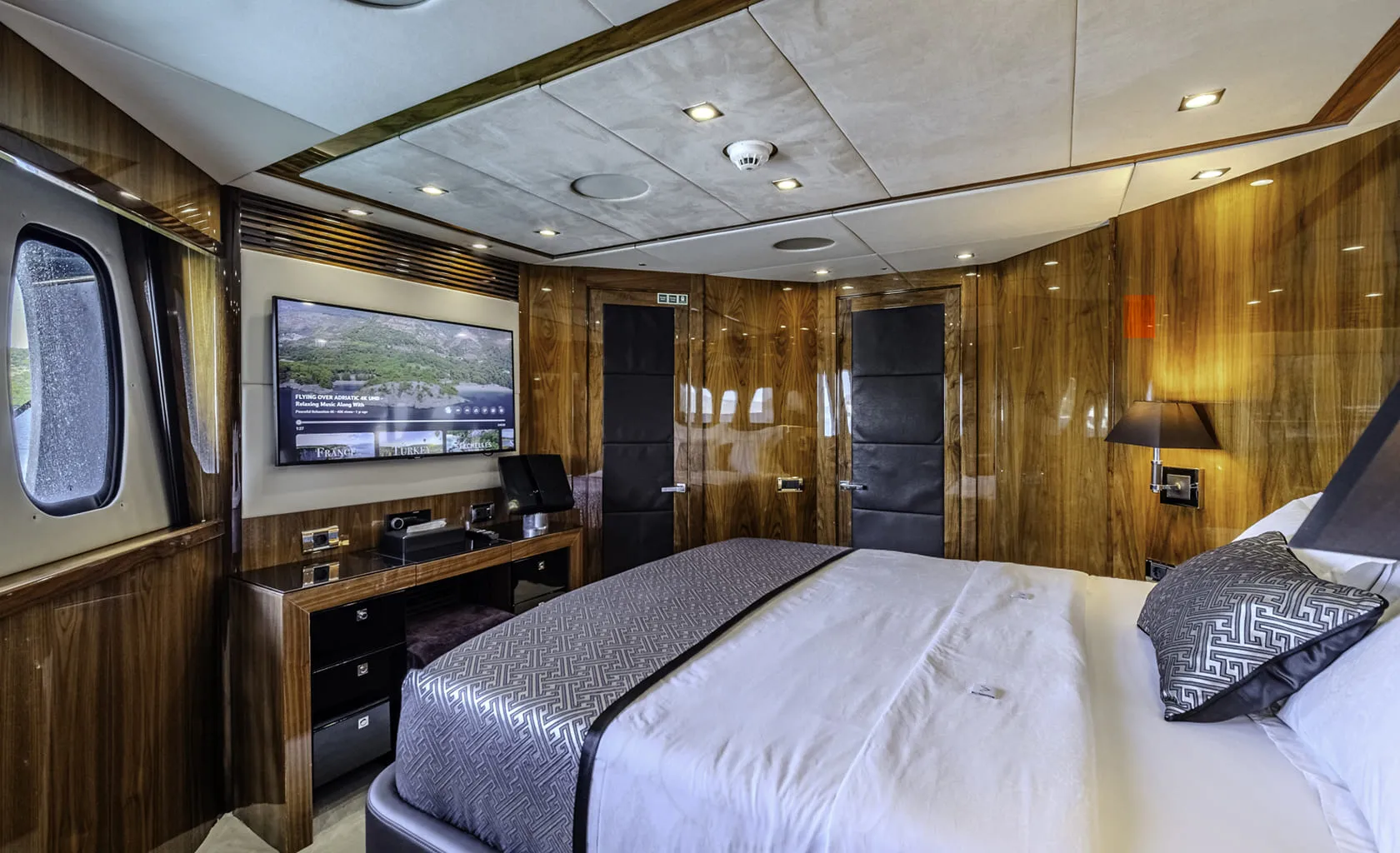 ARAGO VIP stateroom