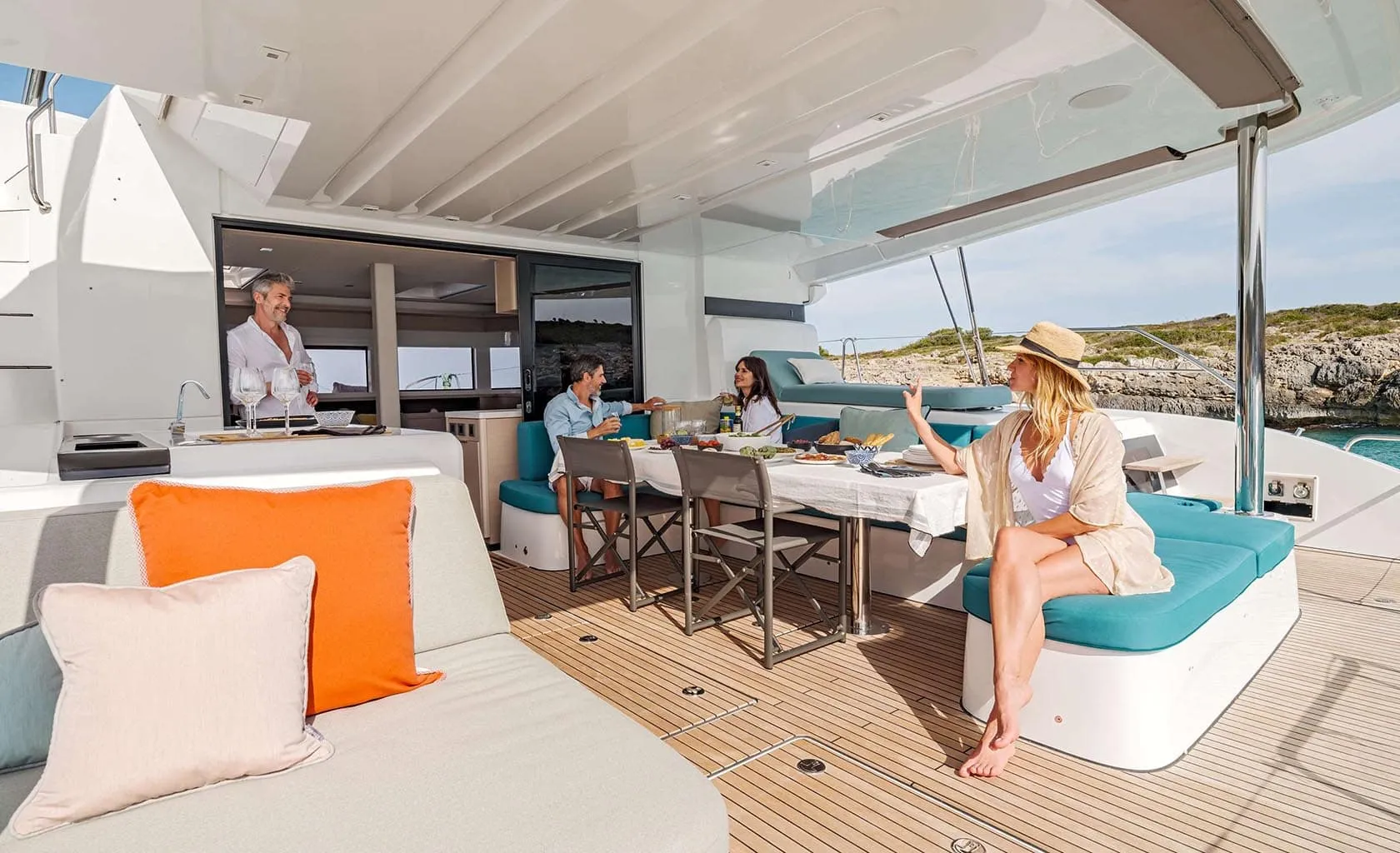 AZUL Aft deck