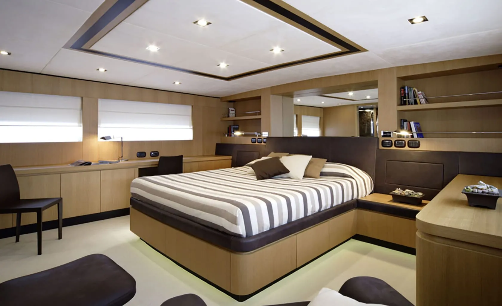 BLUE HEAVEN 2 Master cabin