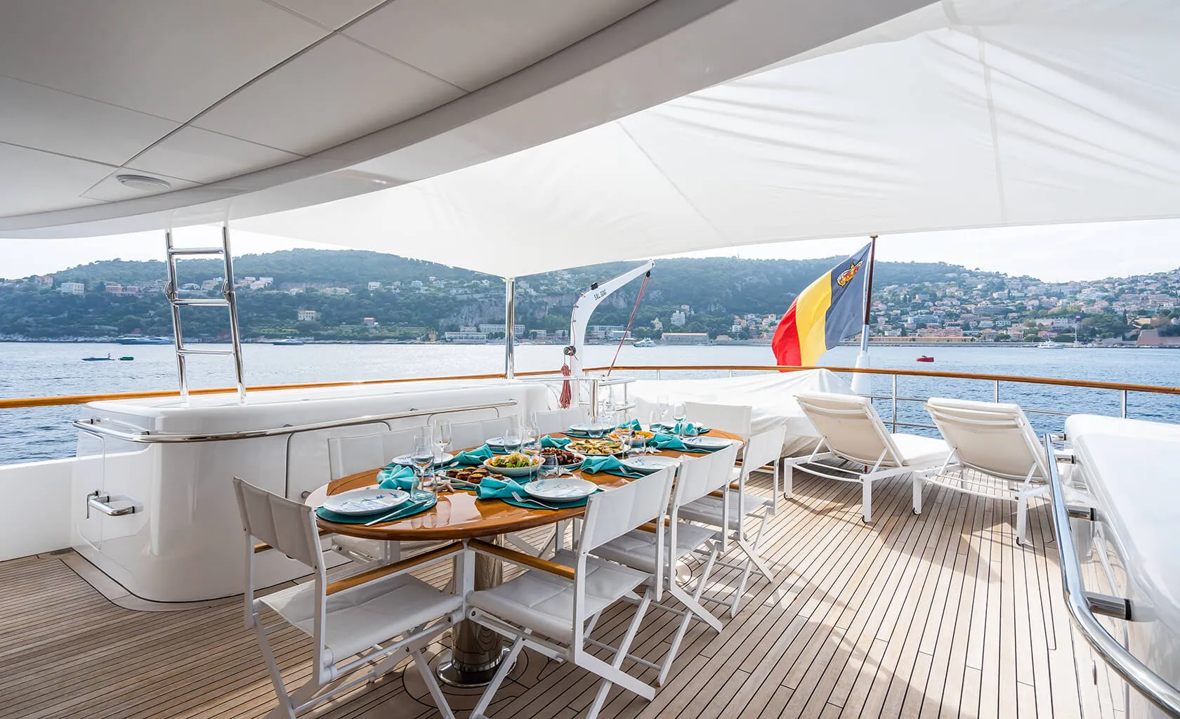 CORNELIA Sun deck