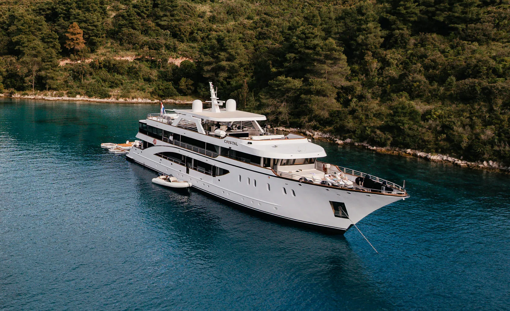 CRISTAL Anchored
