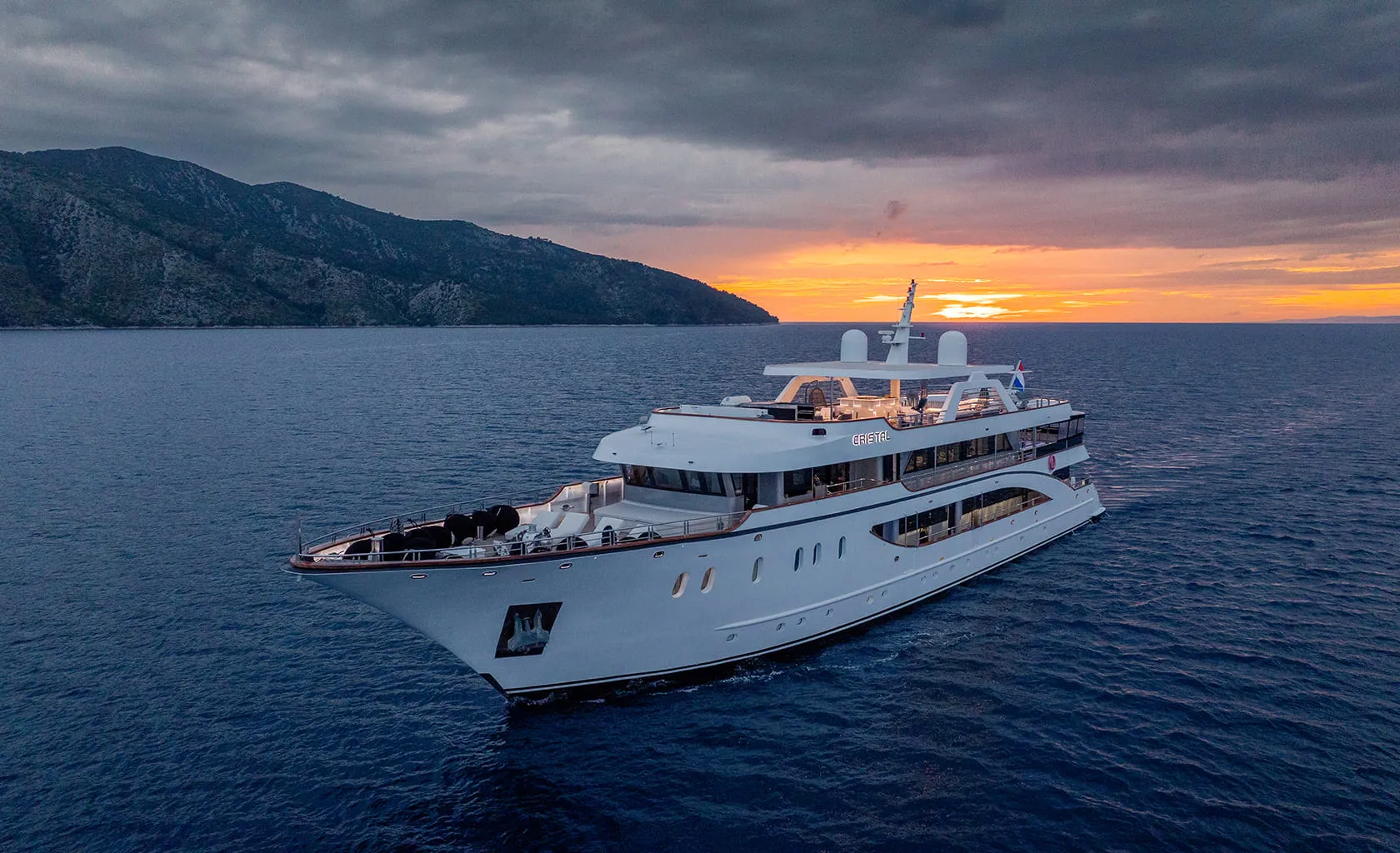 CRISTAL Cruising