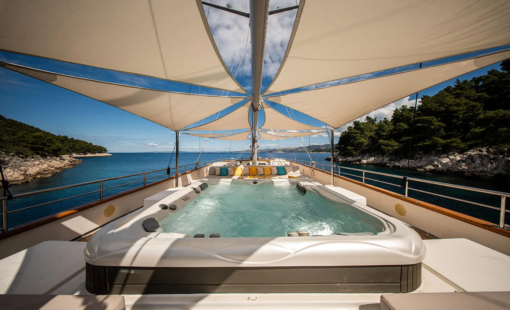 DALMATINO Jacuzzi