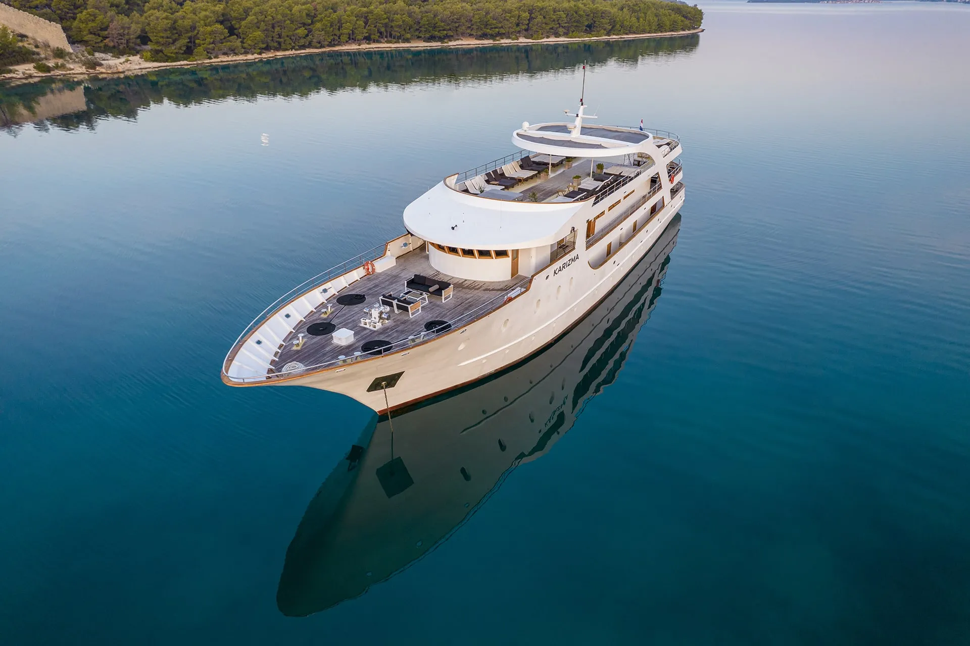 DS Yacht Karizma - the best value for money charter experience