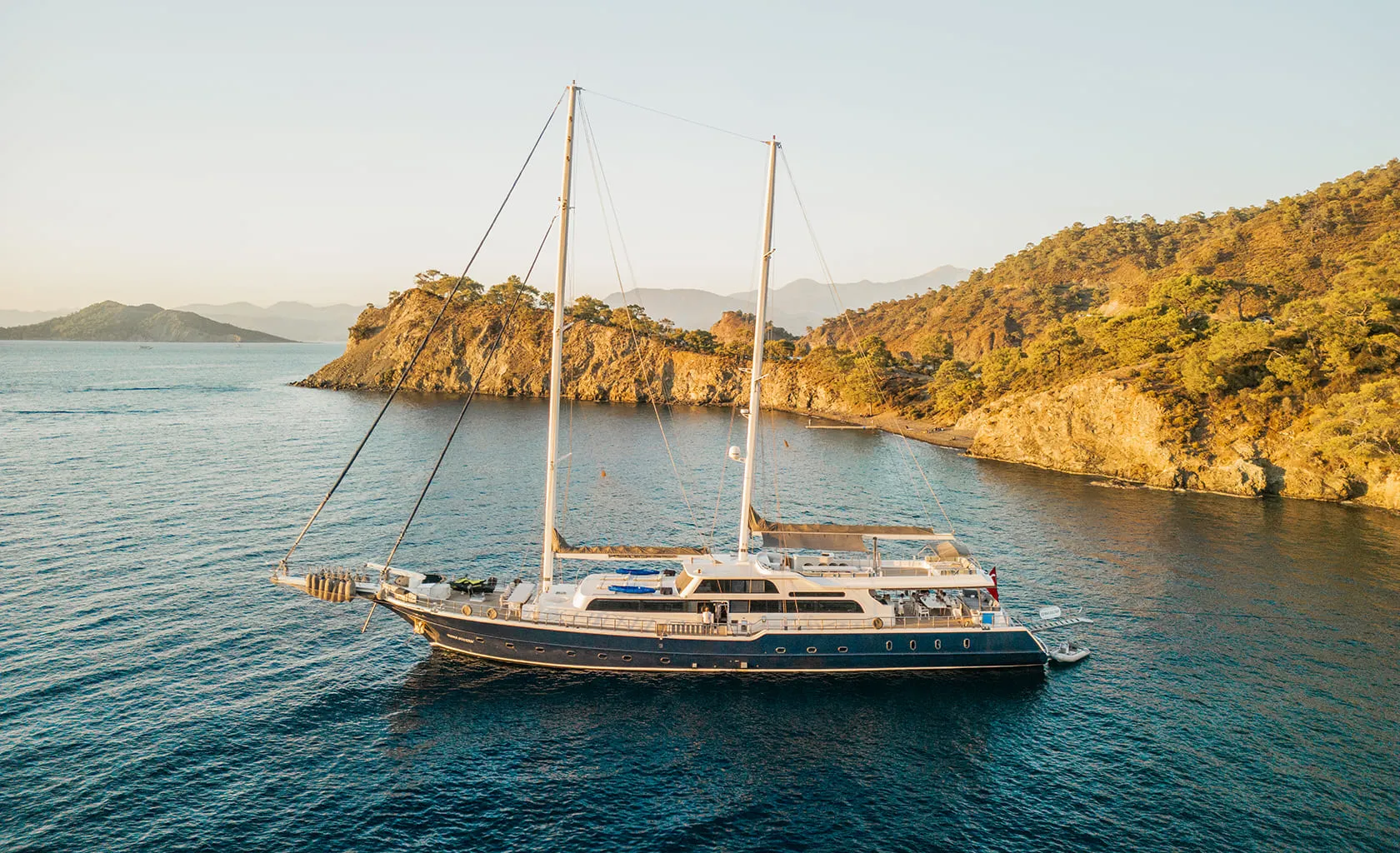 ESMA SULTAN Anchored