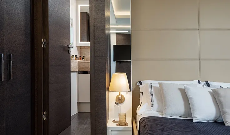 55 FIFTYFIVE Double cabin