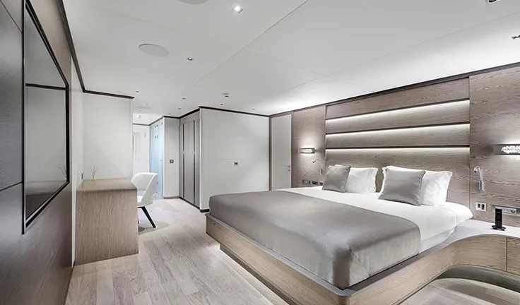 ALL ABOUT U 2 VIP cabin