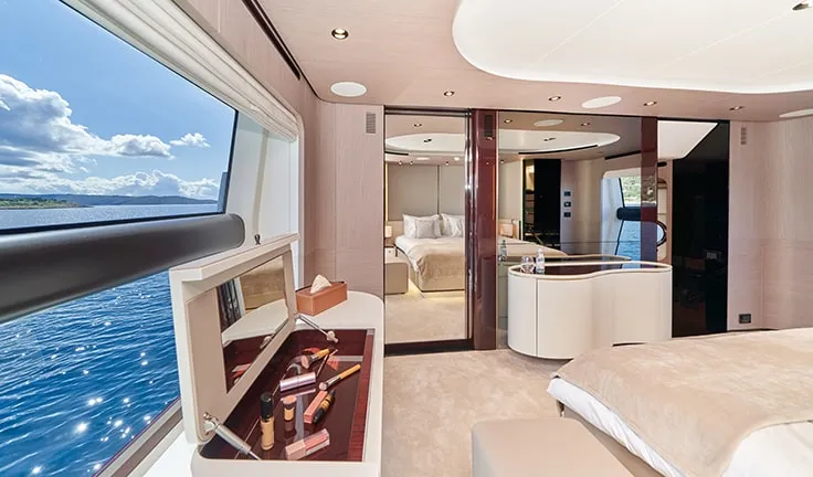 ALUMINIA TOO Double cabin