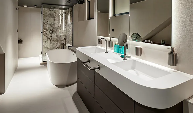 ANETTA VIP cabin bathroom