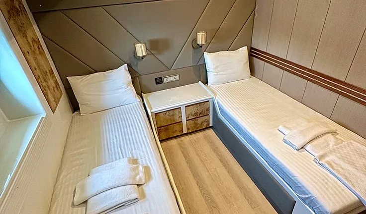 ANGELO III Twin cabin