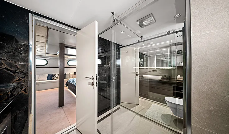 ANIMA MARIS VIP cabin bathroom