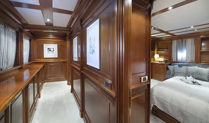 AQUILA Double cabin