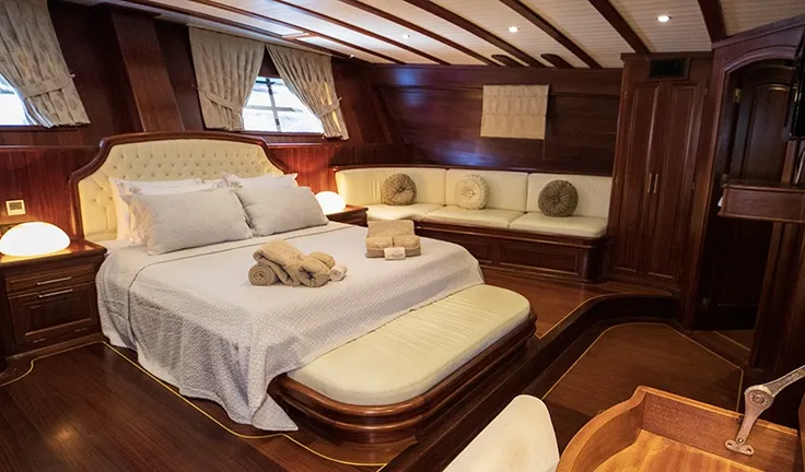 ARIF KAPTAN A Master cabin