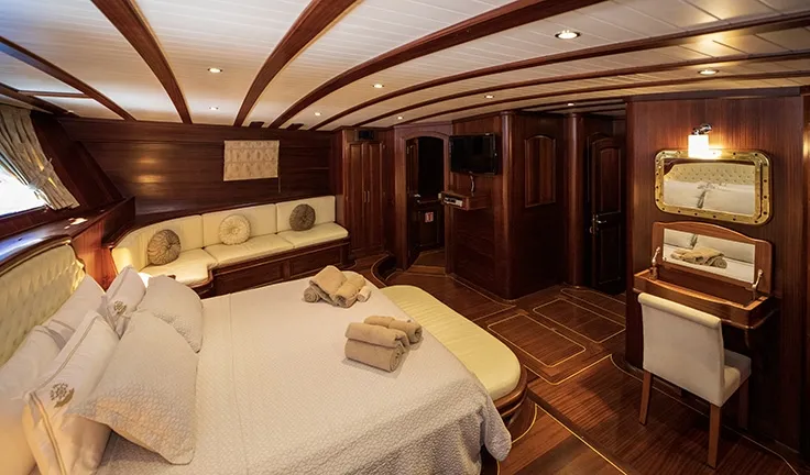 ARIF KAPTAN A Master cabin