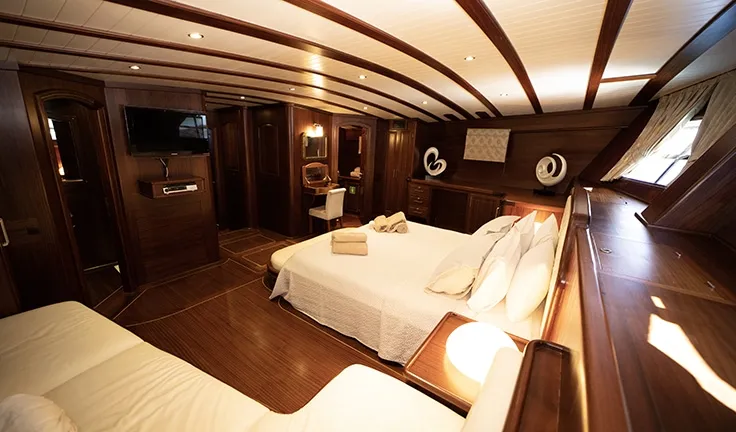 ARIF KAPTAN A Master cabin