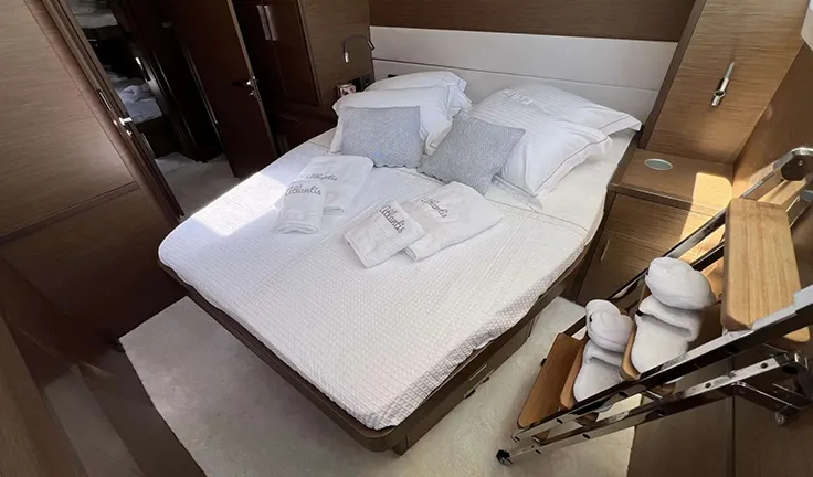 ATLANTIS Double cabin