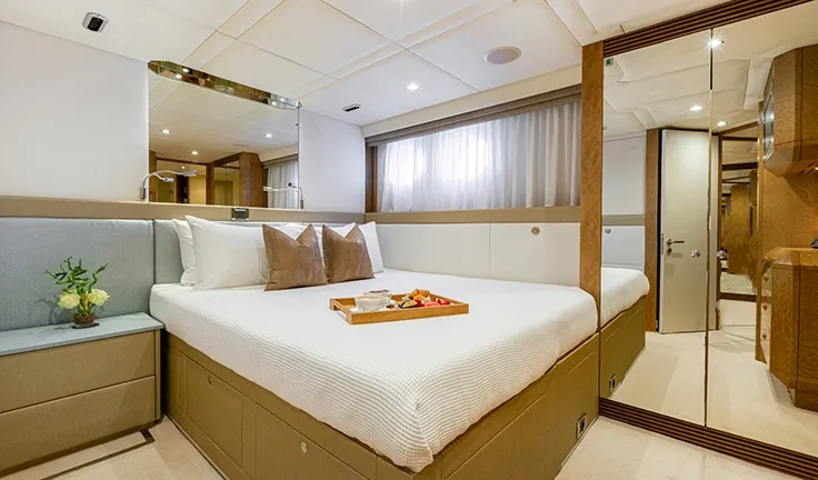 BENITA BLUE Double cabin