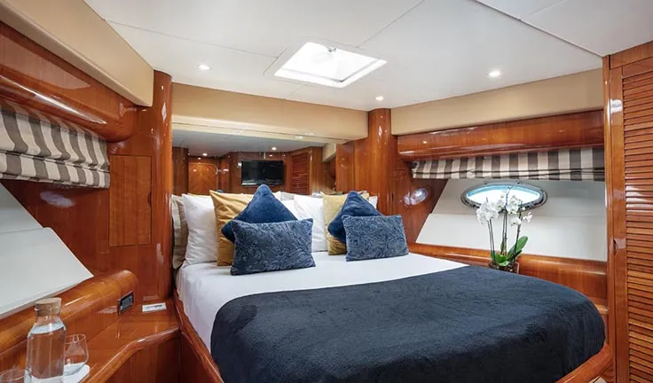 BLUE ICE Double cabin